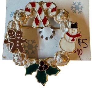 Vintage KC Christmas Wreath Brooch With Enamel Gingerbread Man Snowman & Candy C
